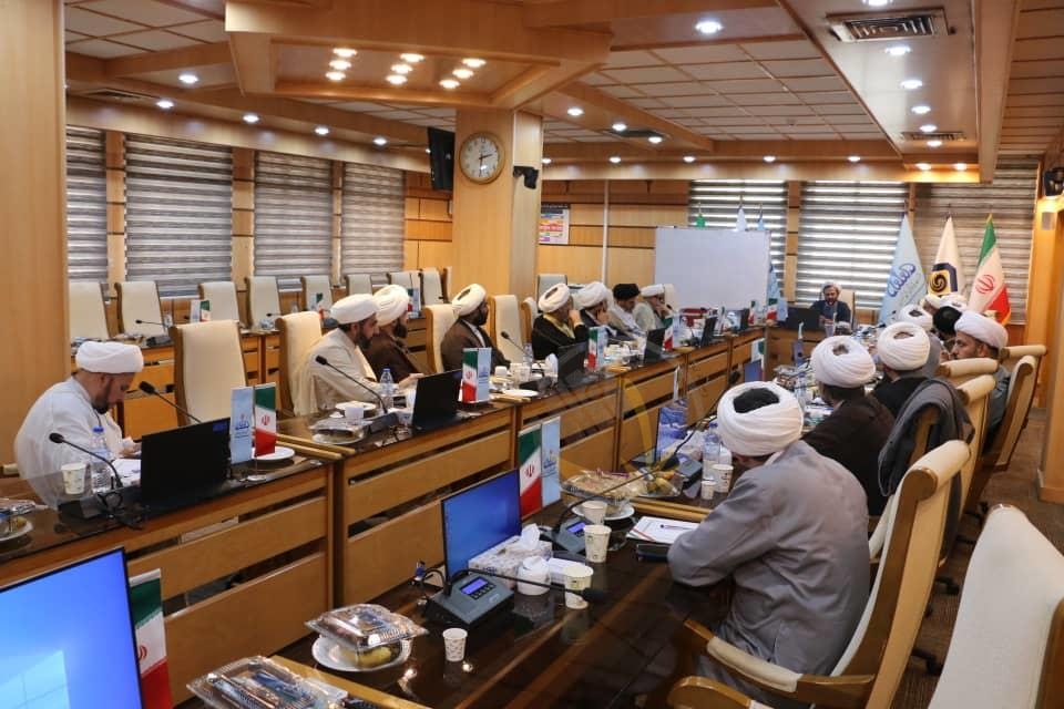 پتروشیمی فن‌آوران میزبان کارگاه آموزشی فرهنگی اخلاق حرفه‌ای و خانواده موفق