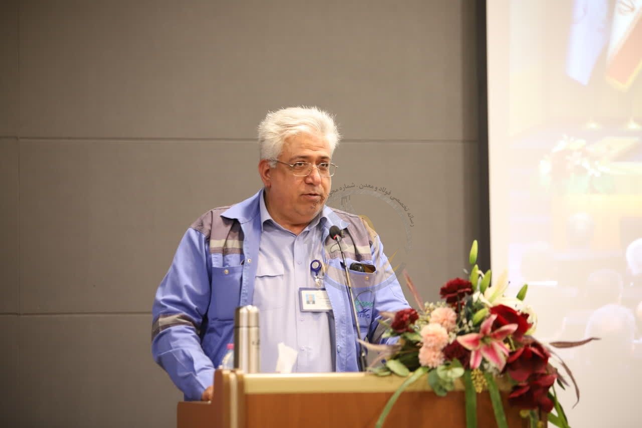 سیدرضا قاسمی شهری در پیامی هفته کار و کارگر را به تمامی کارگران صنعت پتروشیمی تبریک گفت و آنان را سرمایه‌های اصلی تولید صنعت پتروشیمی ایران نامید.