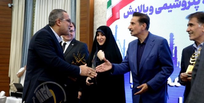 پتروفرهنگ به عنوان «شرکت برتر سال ۱۴۰۳» صنعت نفت ایران معرفی شد