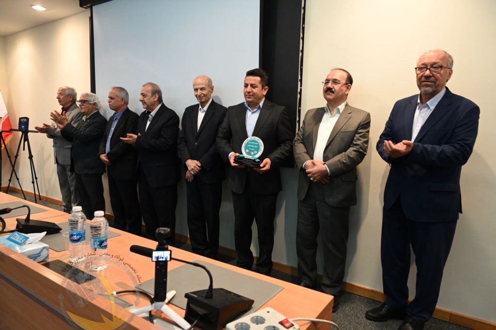 روابط عمومی پتروشیمی مسجدسلیمان نشان طلایی روابط عمومی ایران را کسب کرد