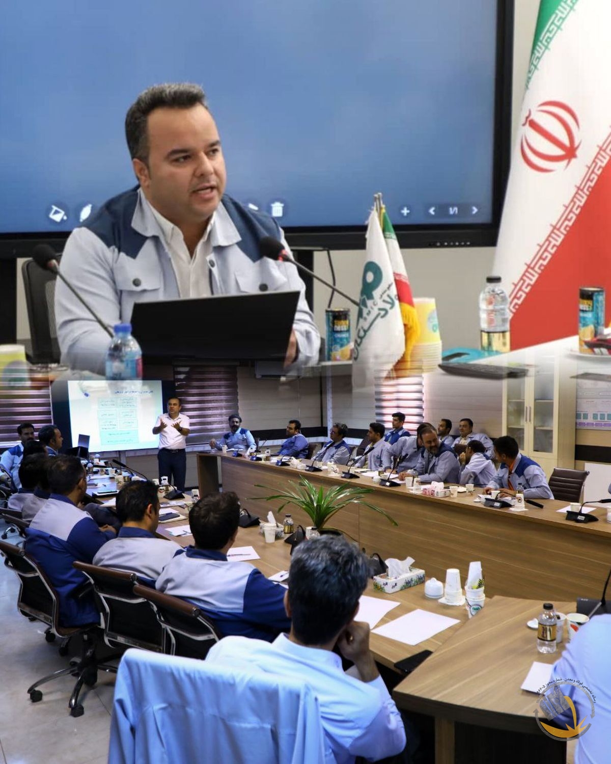 بازنگری نظام پیشنهادات در فولادسنگان