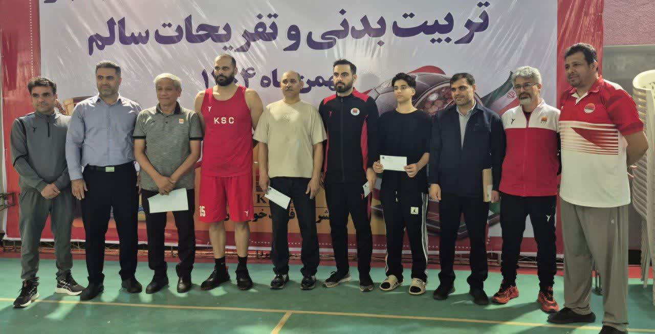 مسابقات بسکتبال سه‌نفره کارکنان شرکت فولاد خوزستان به مناسبت دهه مبارک فجر