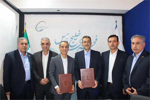 امضای بیش از ۱٬۸۶۴ میلیارد ریال تفاهم‌نامه در پتروکم ۱۴۰۴
