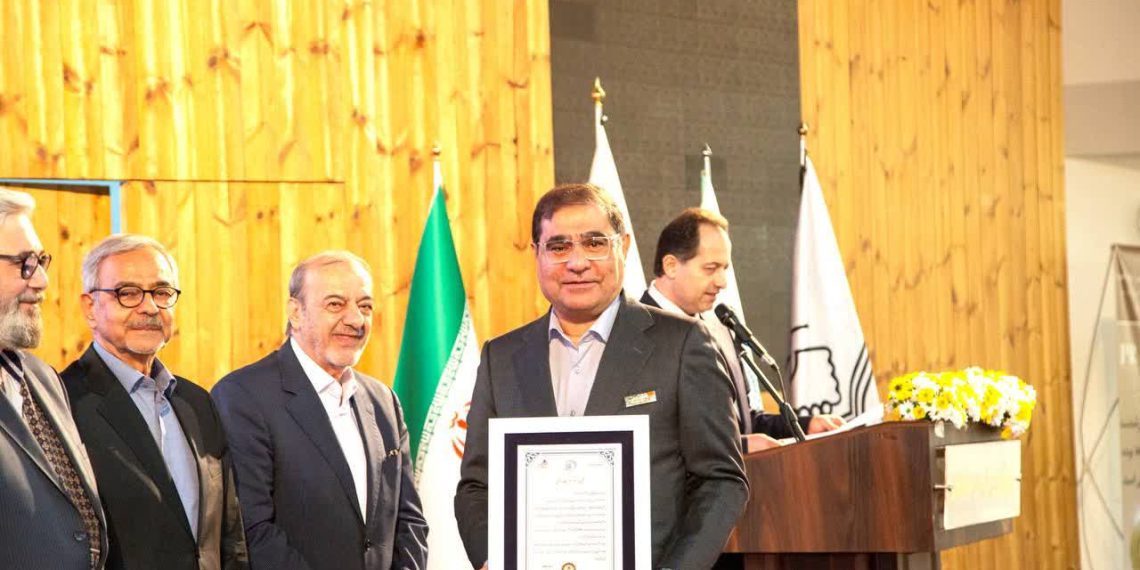 فولاد خوزستان با ۳ نشان ملی درخشید