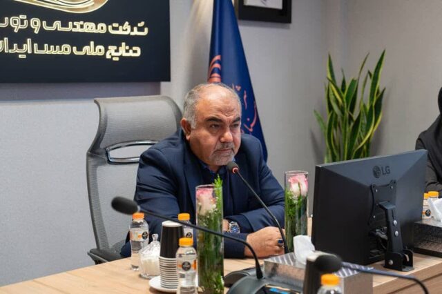 “بد نگوییم به مهتاب، اگر تب داریم”