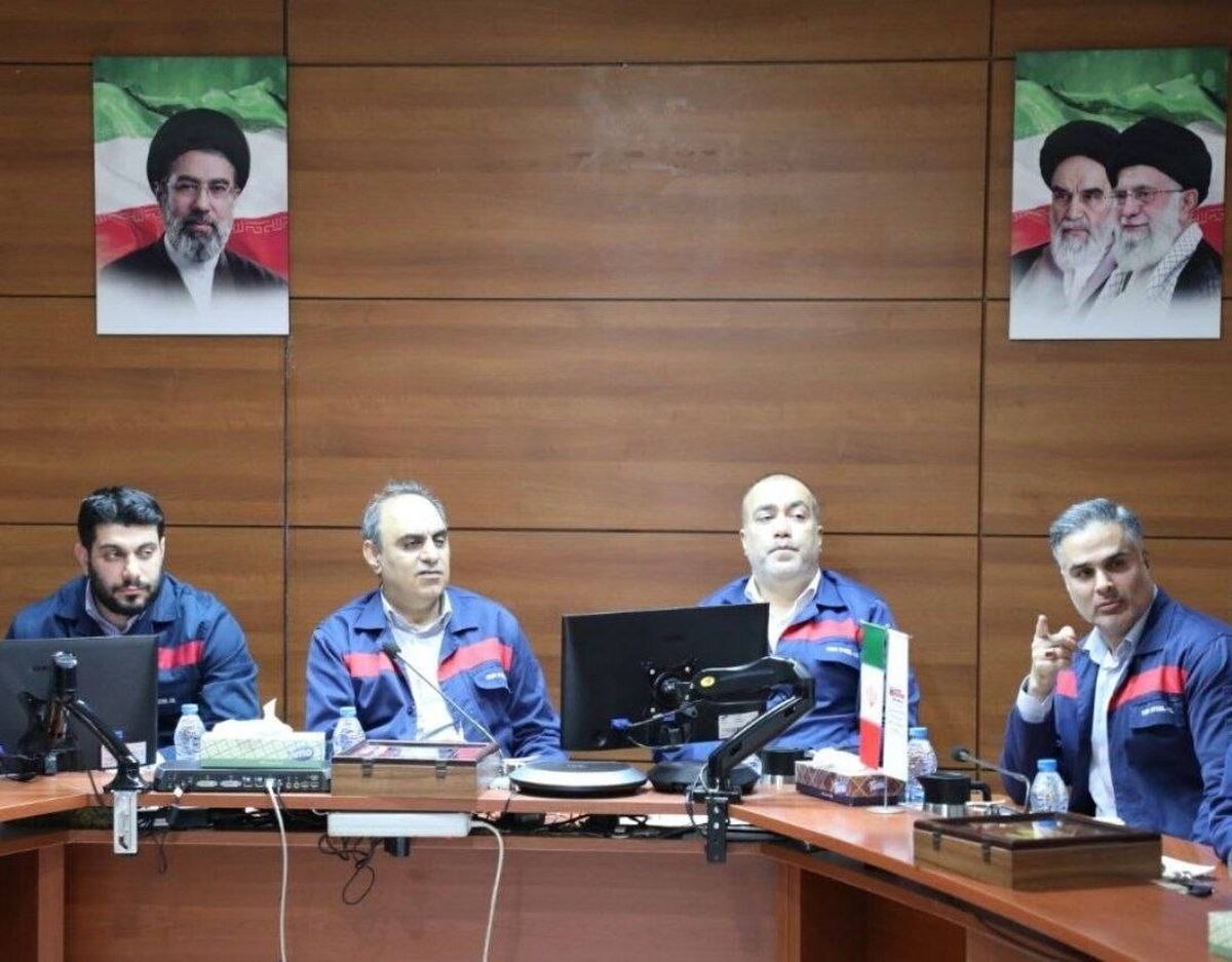 بررسی عملکرد و برنامه‌ ها در جلسه کمیته راهبردی شرکت فولاد اکسین خوزستان